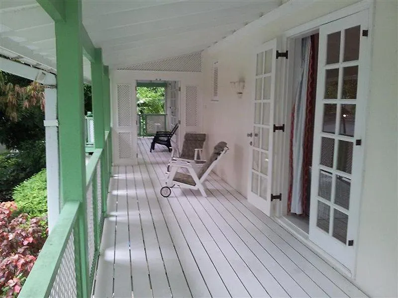 Green Monkey Villa Trents